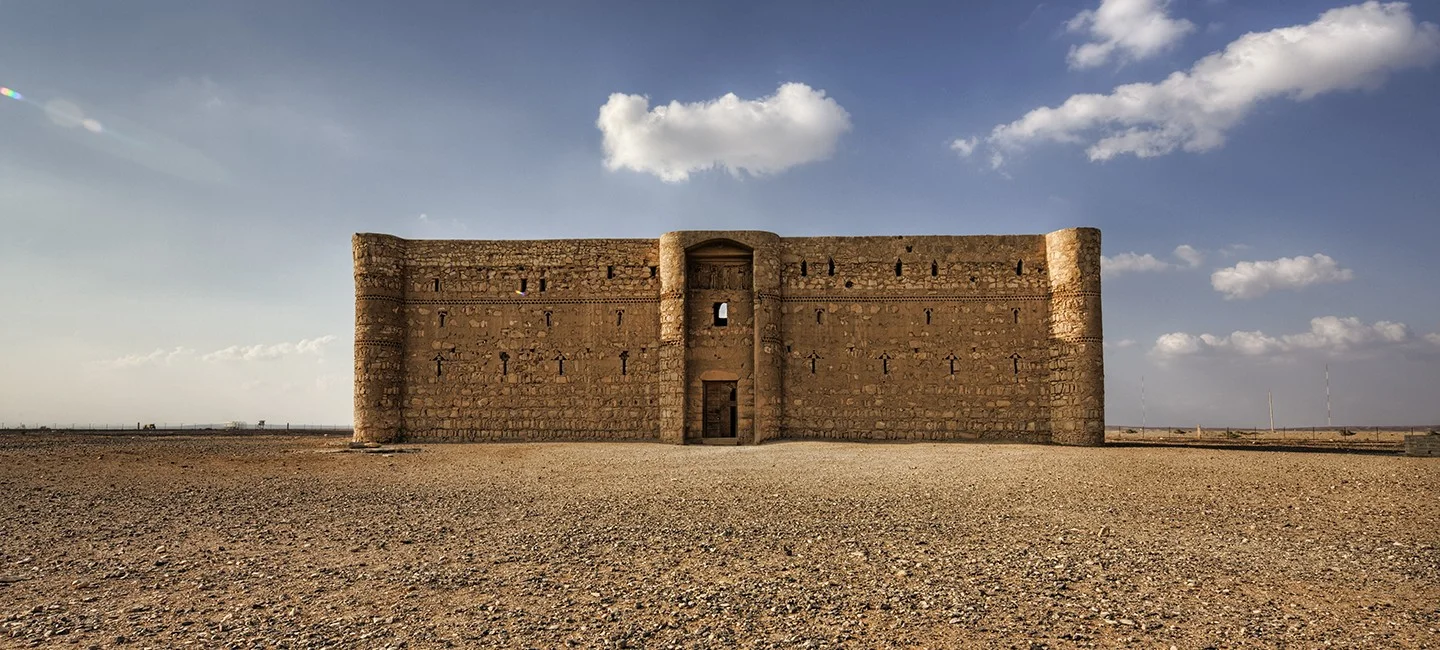 Desert Castles（砂漠の城）